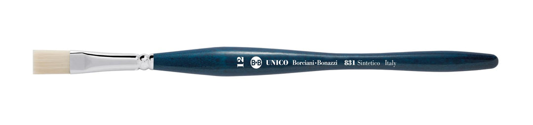 Series 831 Unico Flat Brush with Off-White Synthetic Fibre and Balanced Handle